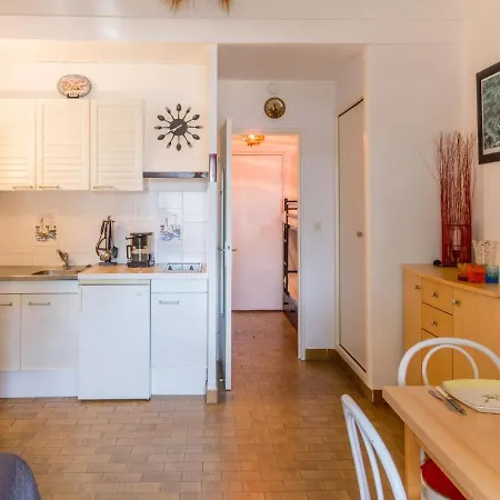 Appartement Les Hauts Du Port-1 *