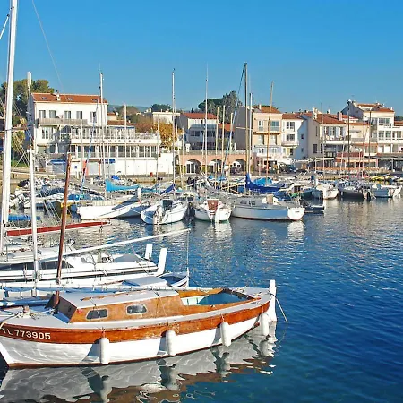 Appartement Les Hauts Du Port-1 *